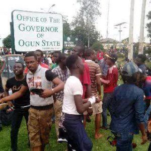 OOu protest 2